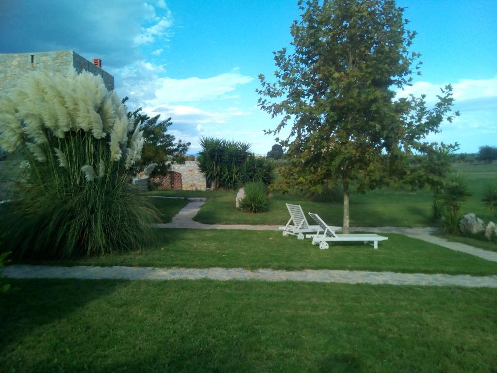 Ktima Petalea Villa Гитио Екстериор снимка