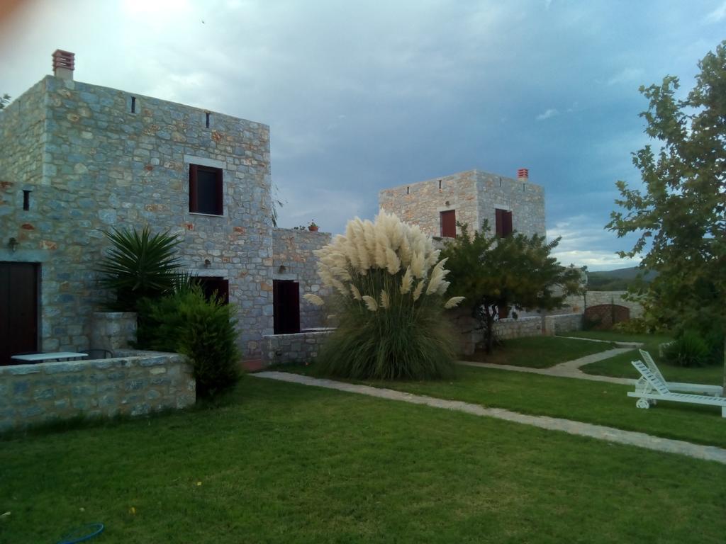 Ktima Petalea Villa Гитио Екстериор снимка