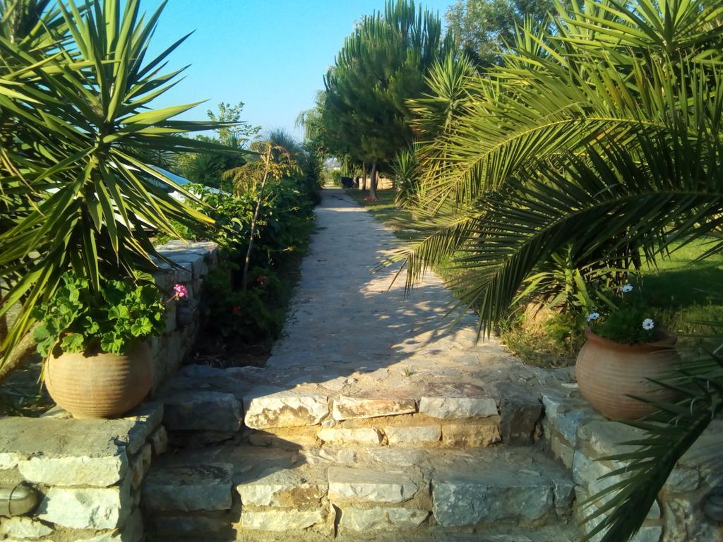 Ktima Petalea Villa Гитио Екстериор снимка
