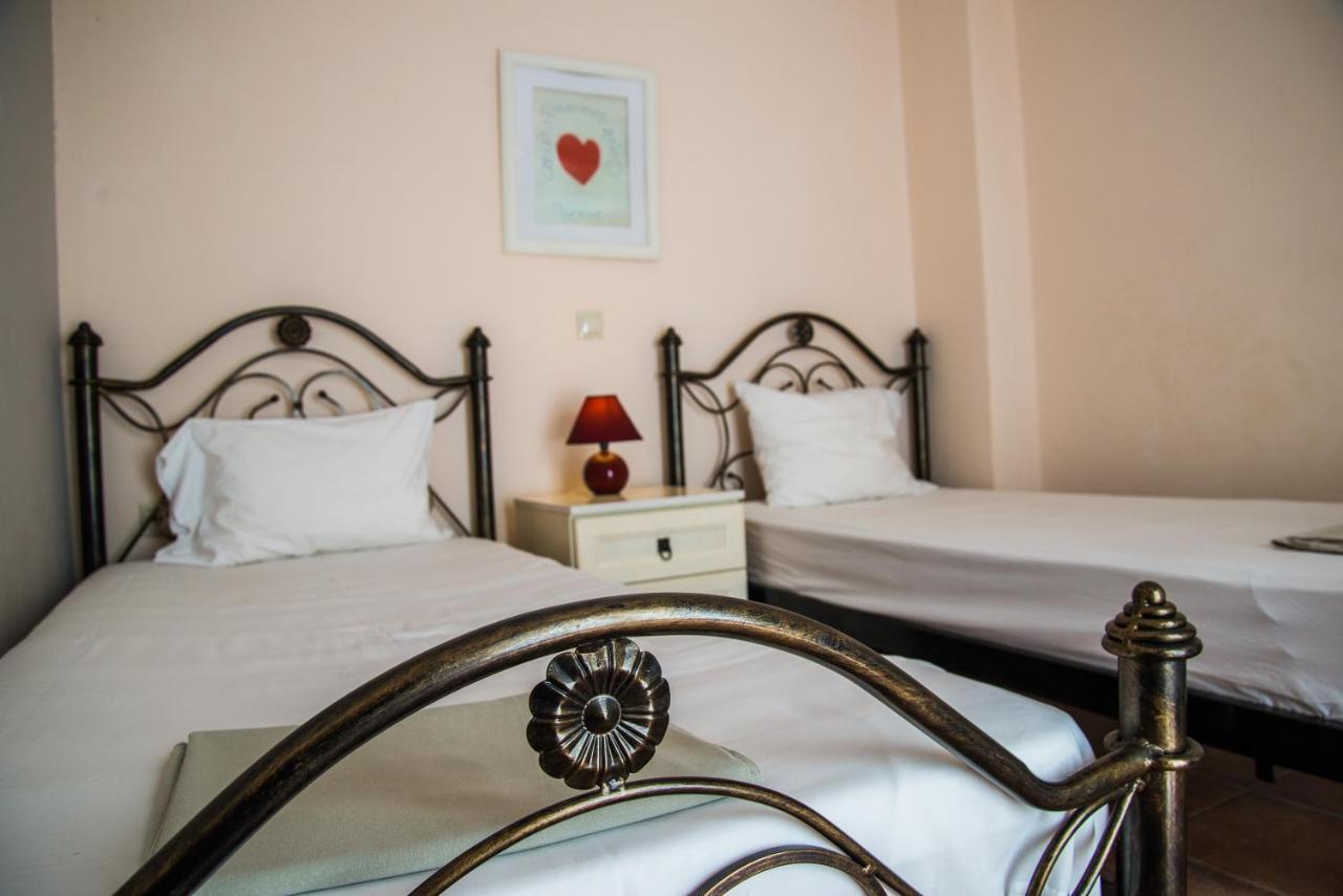 Ktima Petalea Villa Гитио Екстериор снимка
